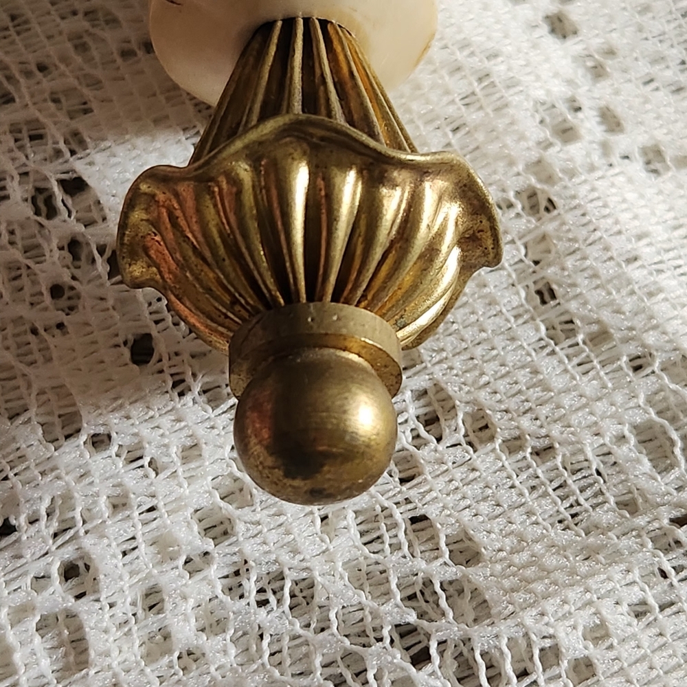 Vintage Magnifying Glass Brass Bone Dark Academia Cottage Book Library Office - Picture 12 of 12